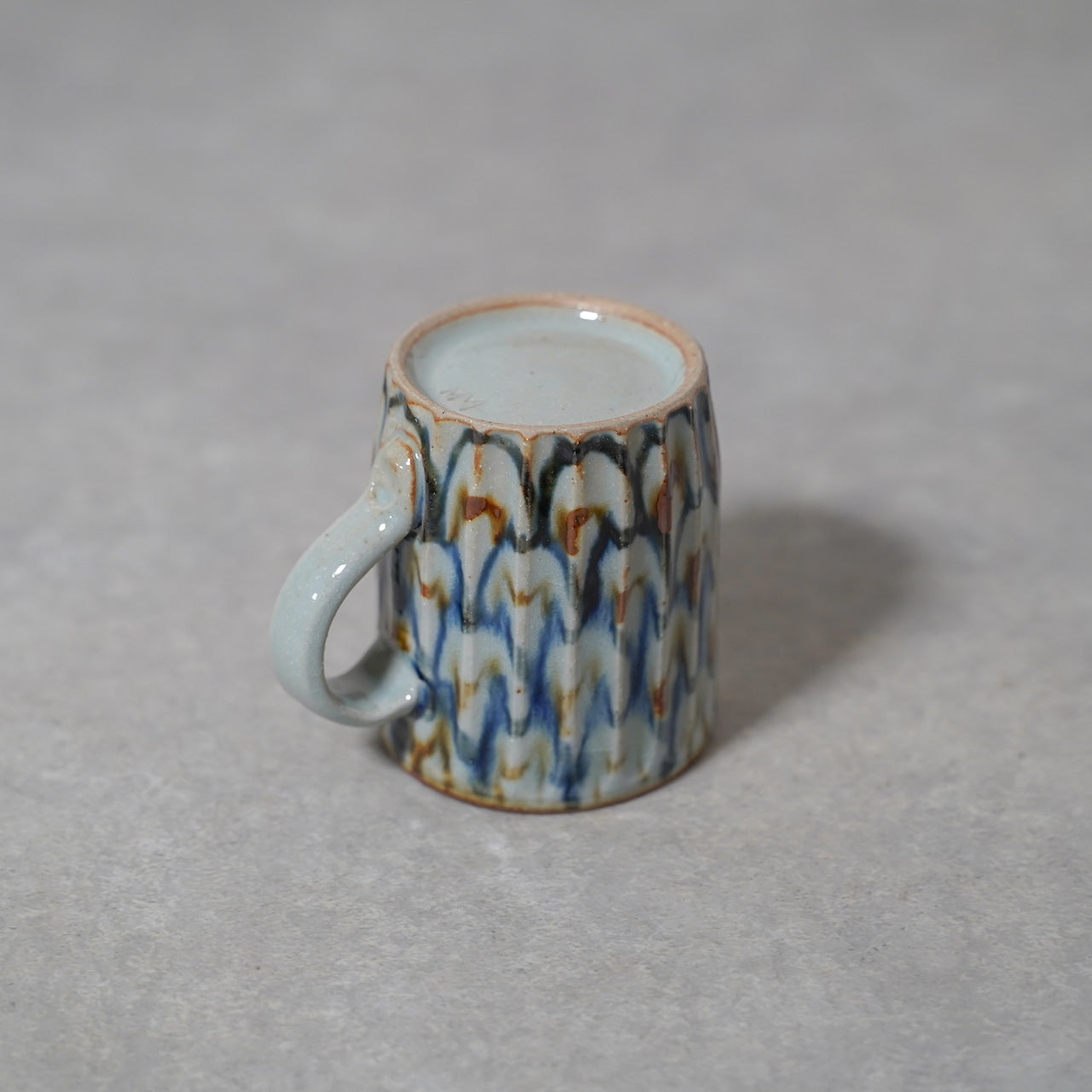 陶房遊　錆青　ストレートマグ　商品画像3枚目